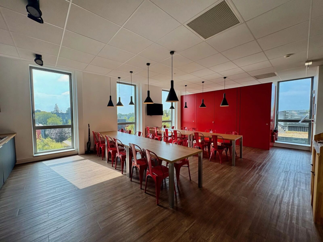 Photo 2 – vente bureaux	SAINT HERBLAIN (44800)