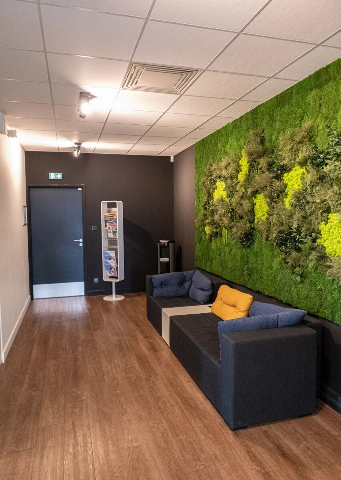 Photo 13 – vente bureaux	SAINT HERBLAIN (44800)