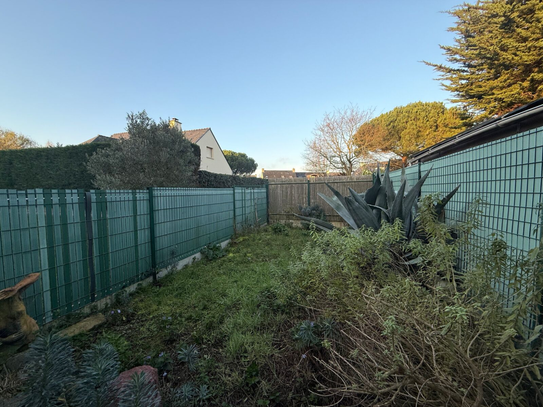 Photo 2 – location Local commercial	ARZON (56640)