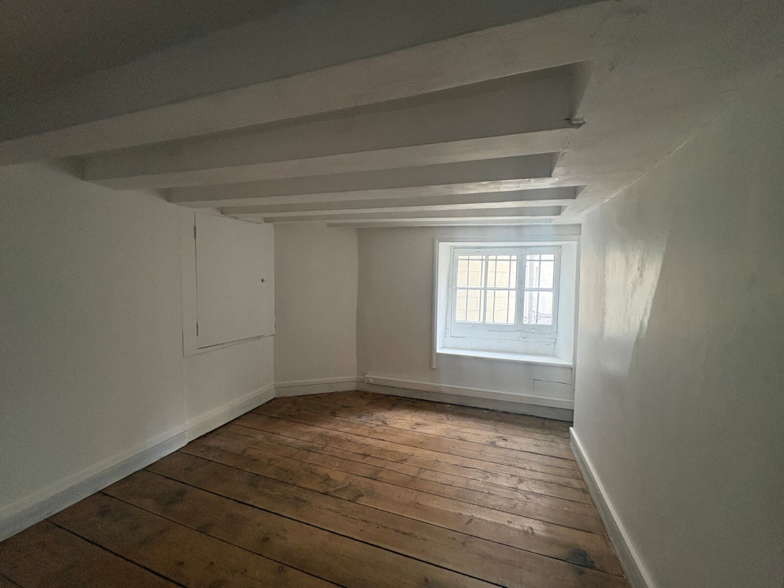 Photo 3 – location Local commercial	NANTES (44100)