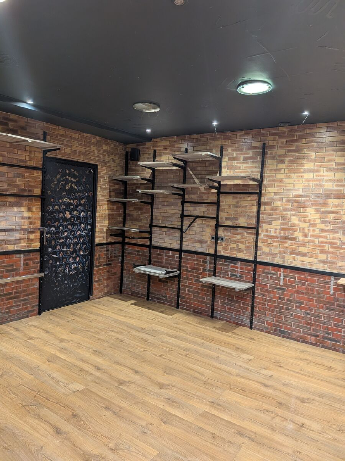 Photo 4 – vente Local commercial	VANNES (56000)