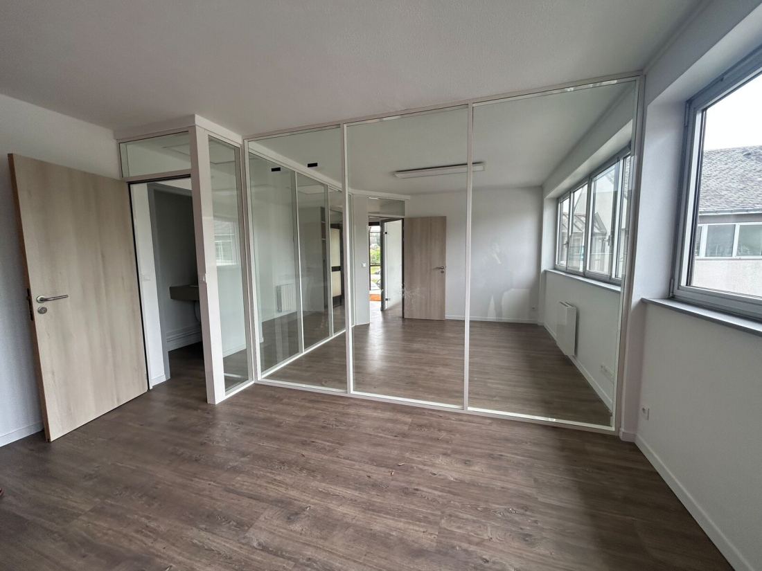Photo 3 – vente bureaux	PLOEMEUR (56270)