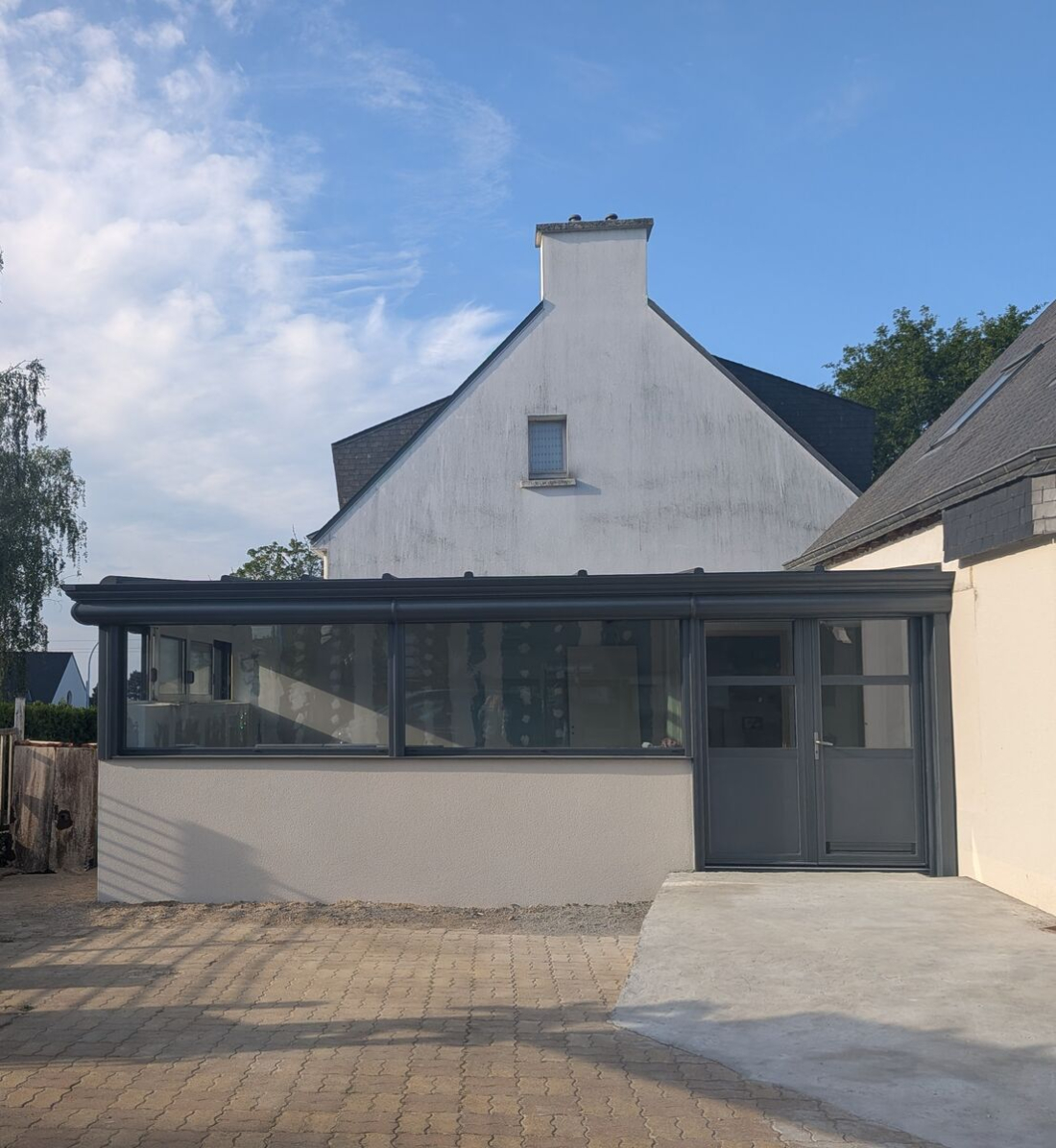 Photo 2 – location Local commercial	SAINT AVE (56890)