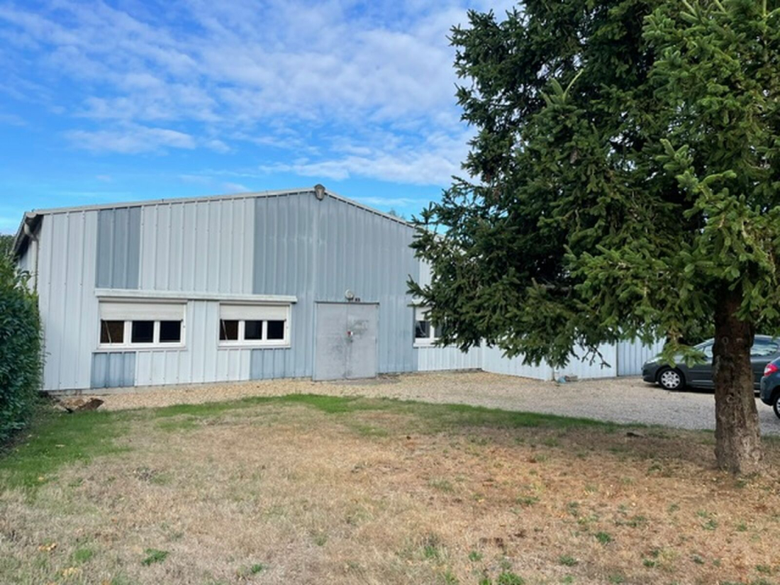 Photo 6 – location entrepôts / activités	PLOEREN (56880)