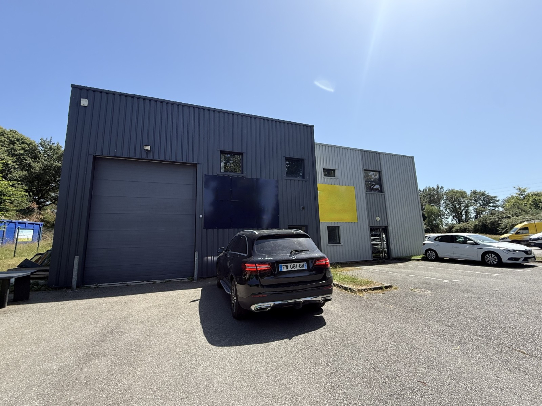 Photo 2 – vente bureaux	SAINT AVE (56890)