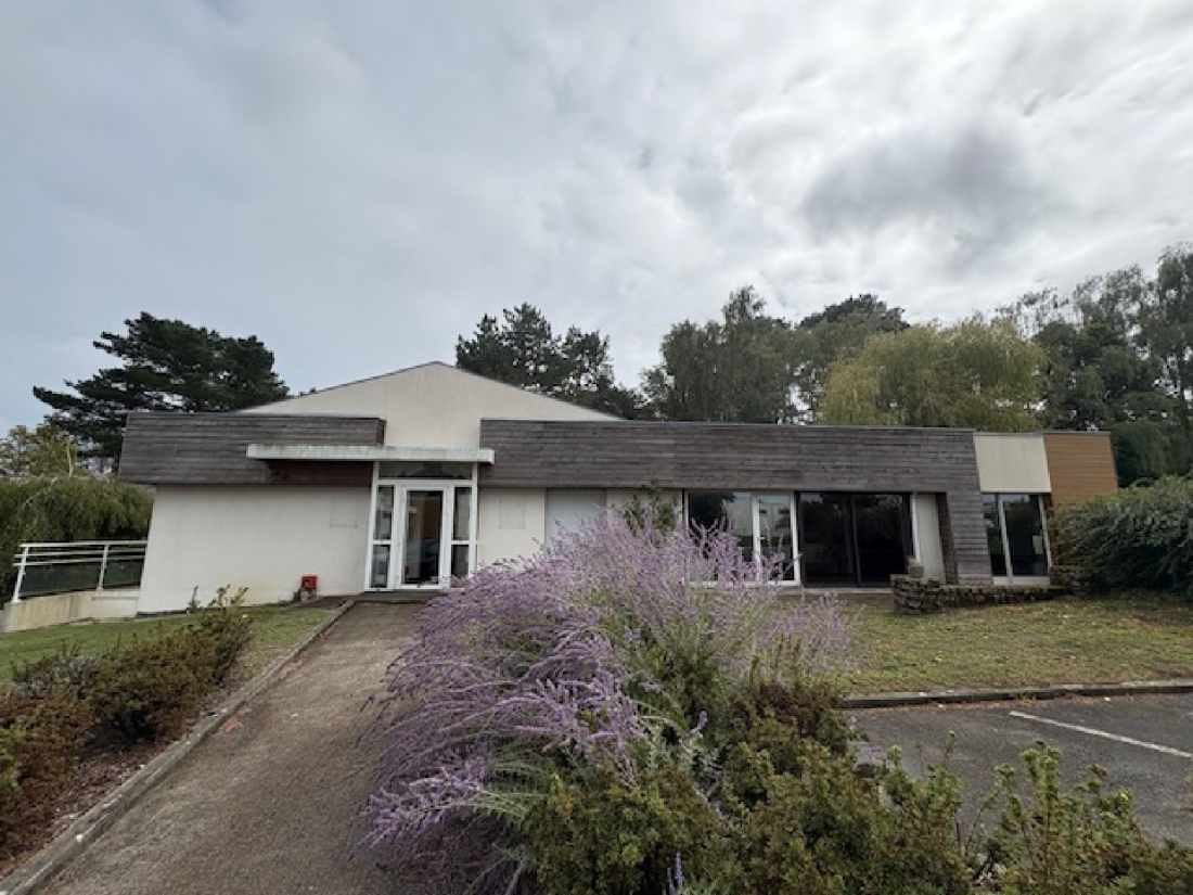 Photo 1 – location bureaux	VERTOU (44120)