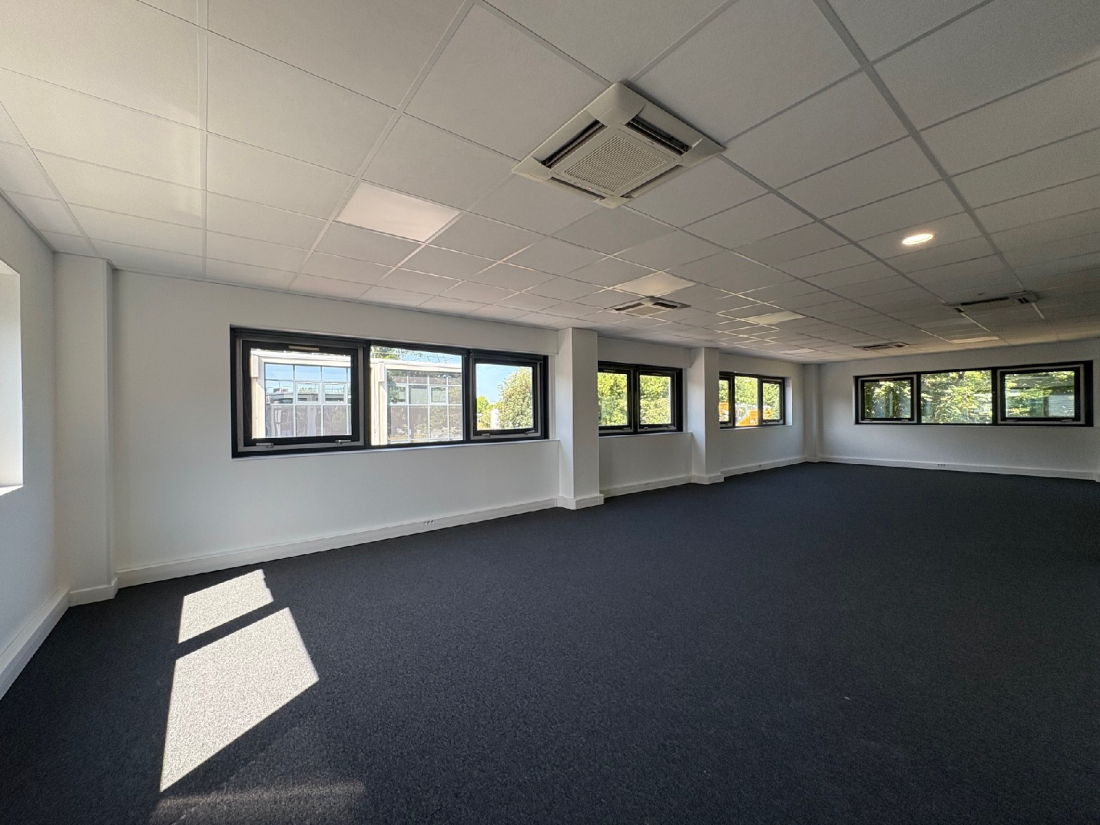 Photo 5 – location bureaux	NANTES (44300)