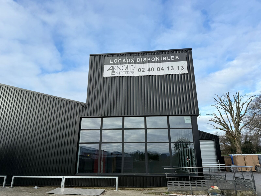 Photo 2 – location bureaux	THEIX NOYALO (56450)