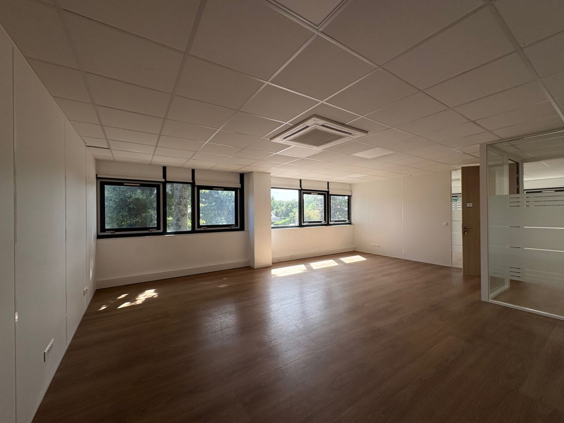 Photo 11 – location bureaux	NANTES (44300)