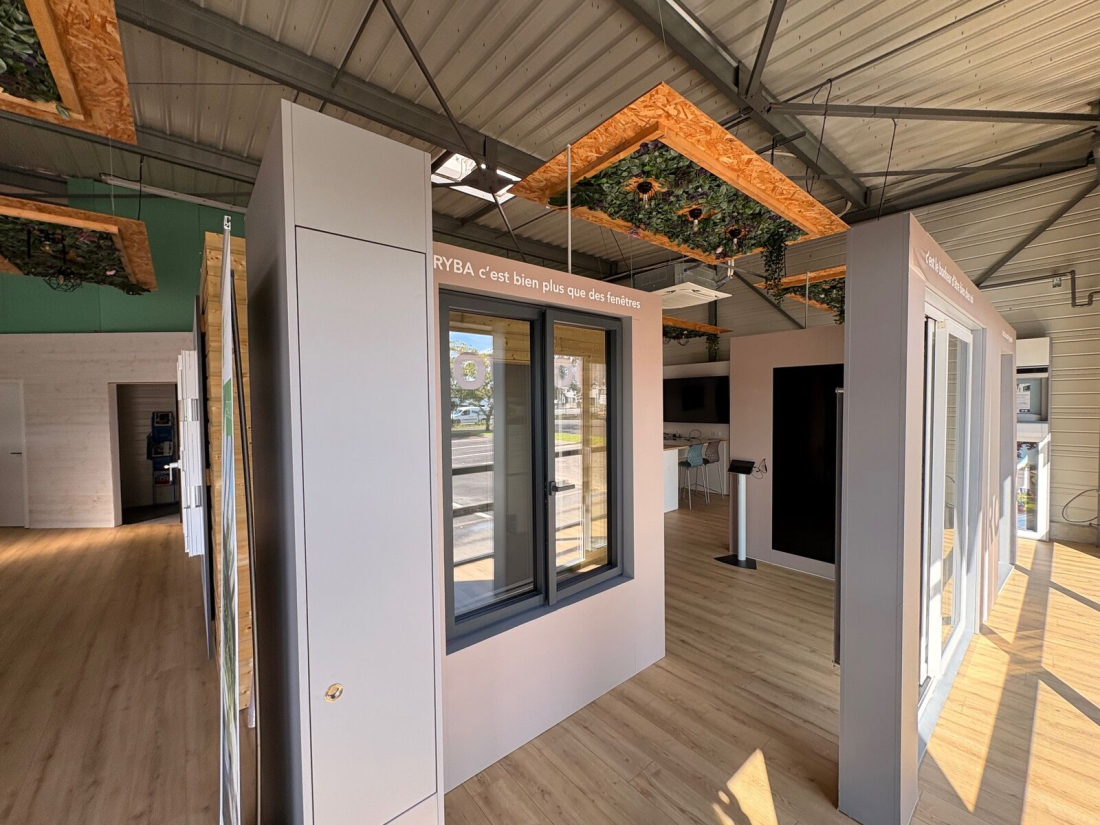 Photo 3 – location Local commercial	CARQUEFOU (44470)