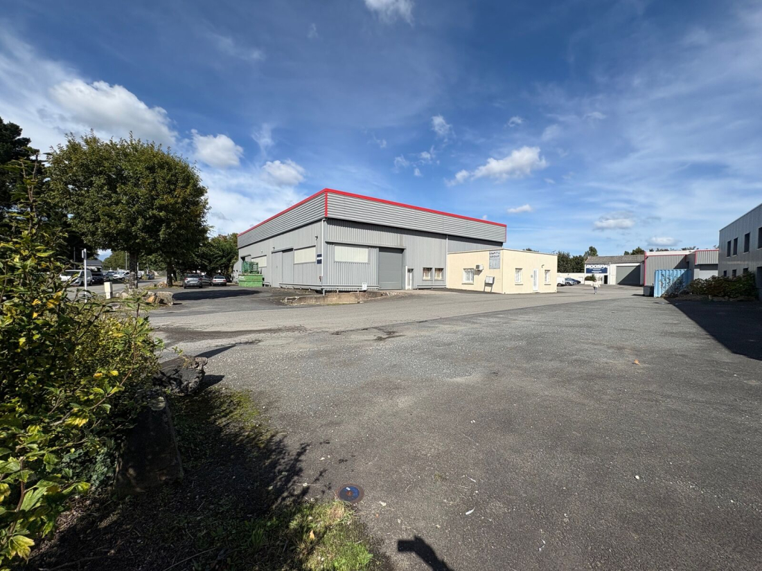 Photo 2 – location entrepôts / activités	CARQUEFOU (44470)