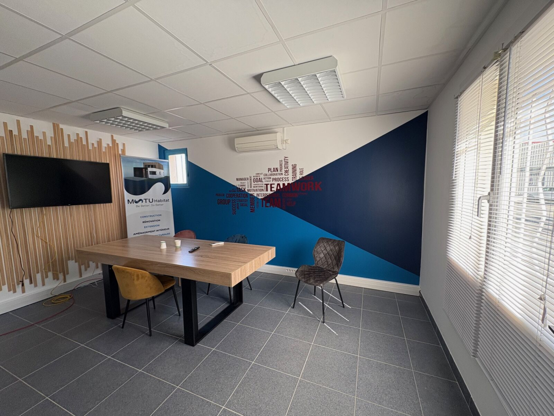 Photo 5 – location entrepôts / activités	CARQUEFOU (44470)