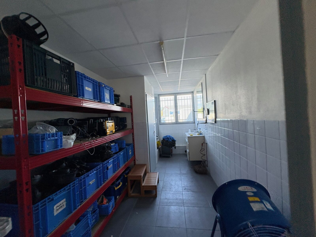 Photo 12 – location entrepôts / activités	CARQUEFOU (44470)