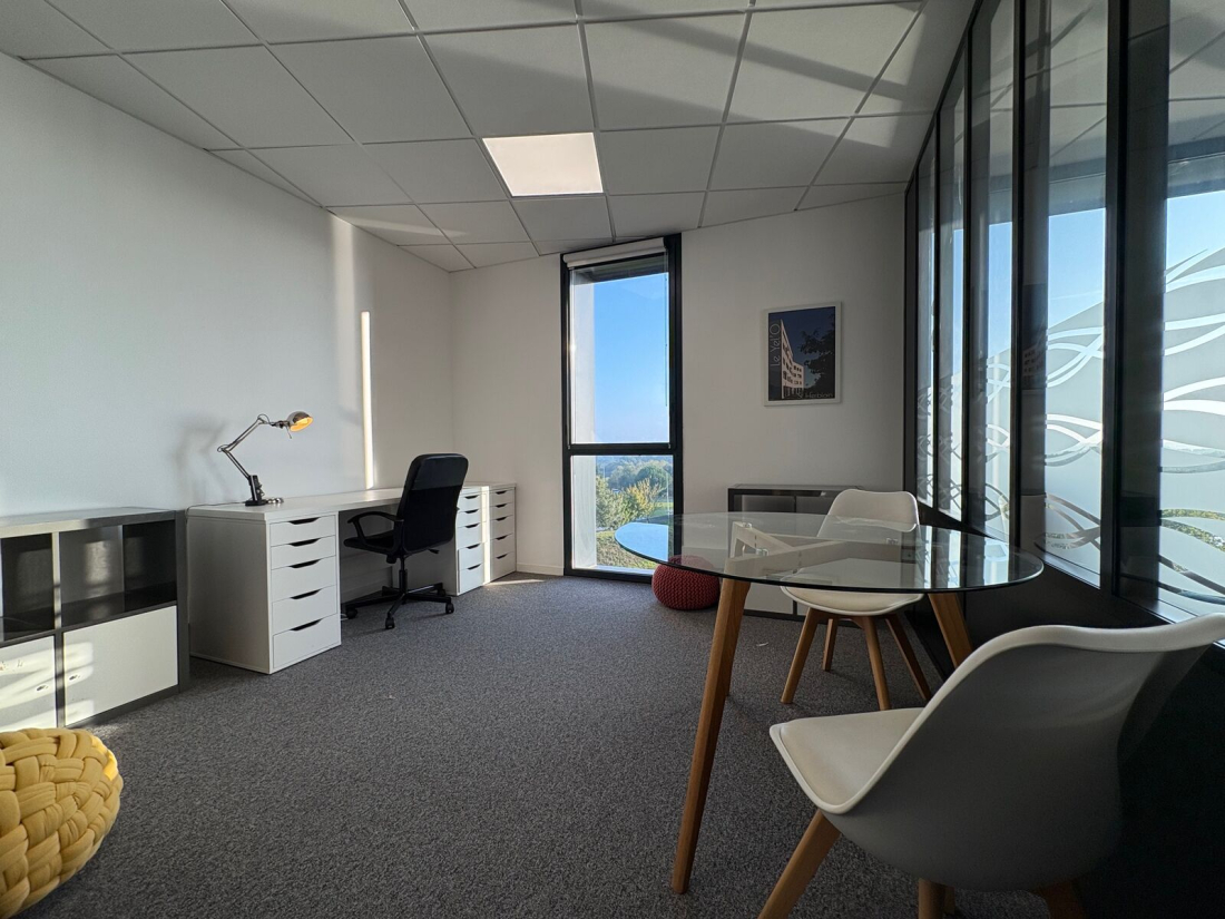 Photo 8 – location bureaux	SAINT HERBLAIN (44800)