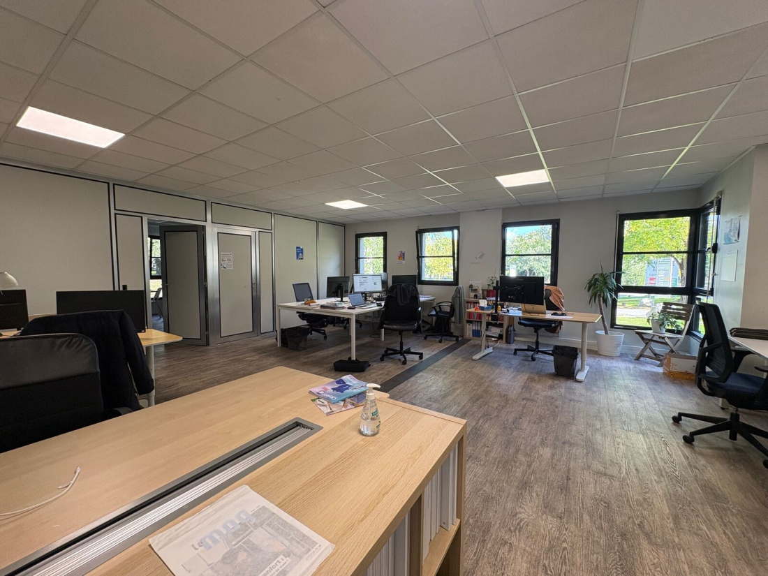 Photo 2 – location bureaux	SAINT HERBLAIN (44800)
