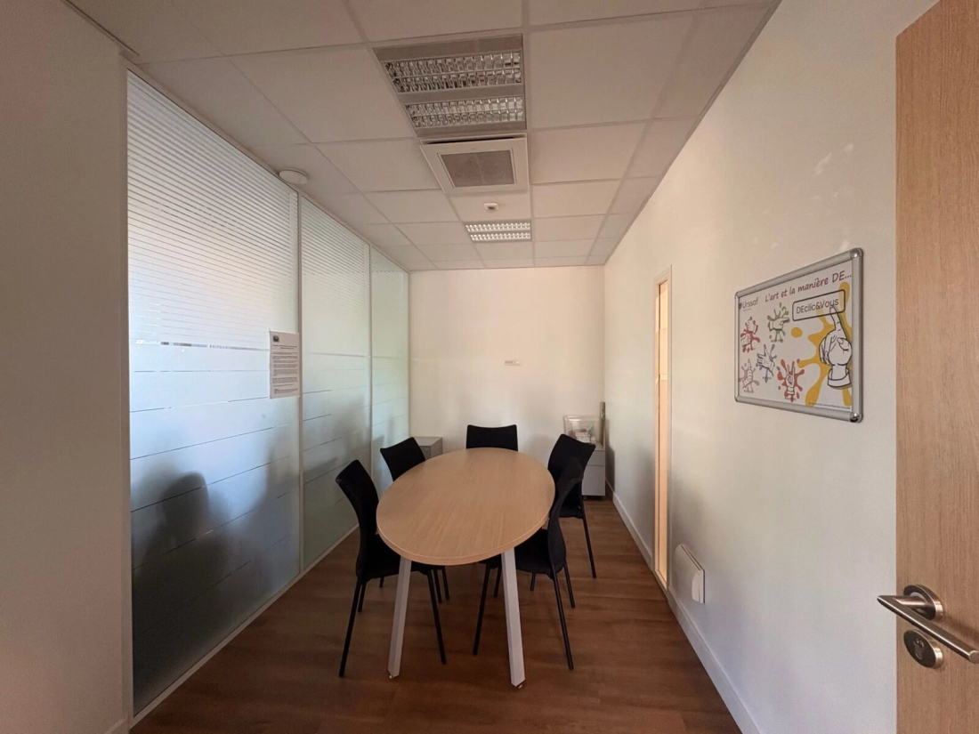 Photo 9 – vente bureaux	NANTES (44100)