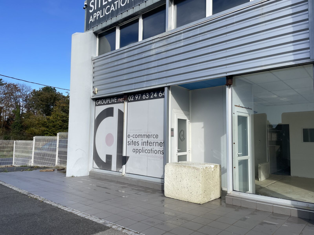 Photo 3 – location Local commercial	PLOEREN (56880)