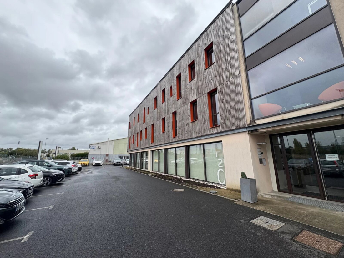 Photo 5 – location bureaux	VERTOU (44120)