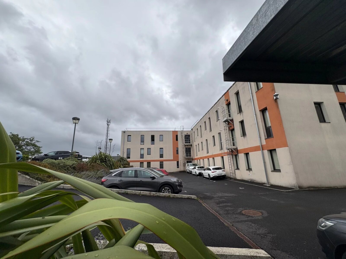 Photo 1 – location bureaux	VERTOU (44120)