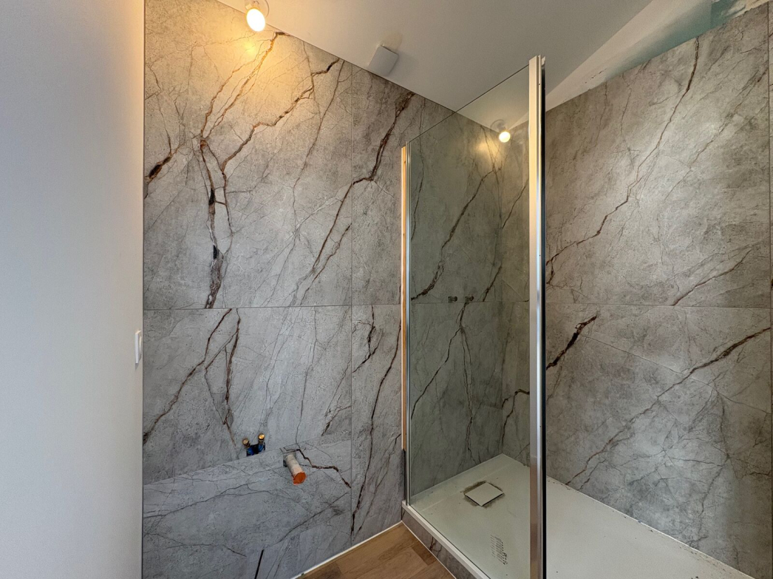 Photo 5 – vente entrepôts / activités	COUERON (44220)