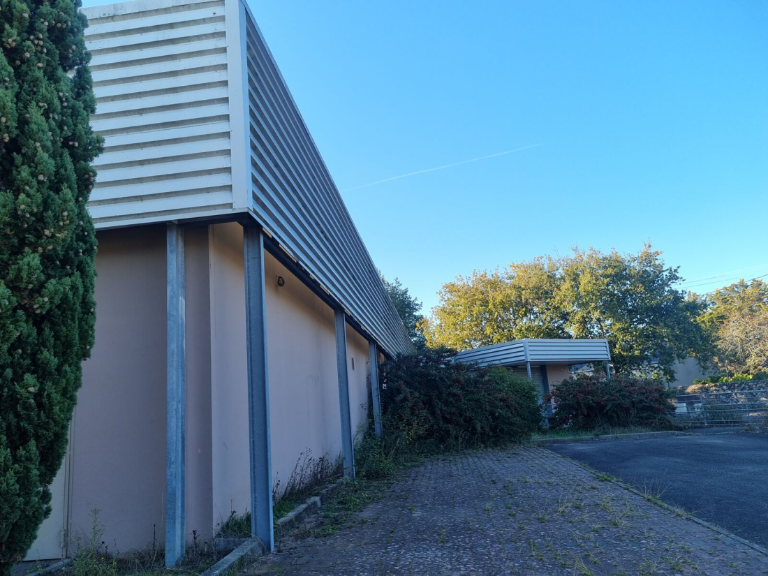 Photo 2 – location entrepôts / activités	SAINT ETIENNE DE MONTLUC (44360)