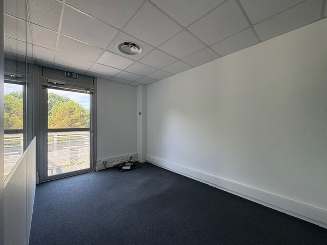 Photo 8 – location bureaux	NANTES (44300)