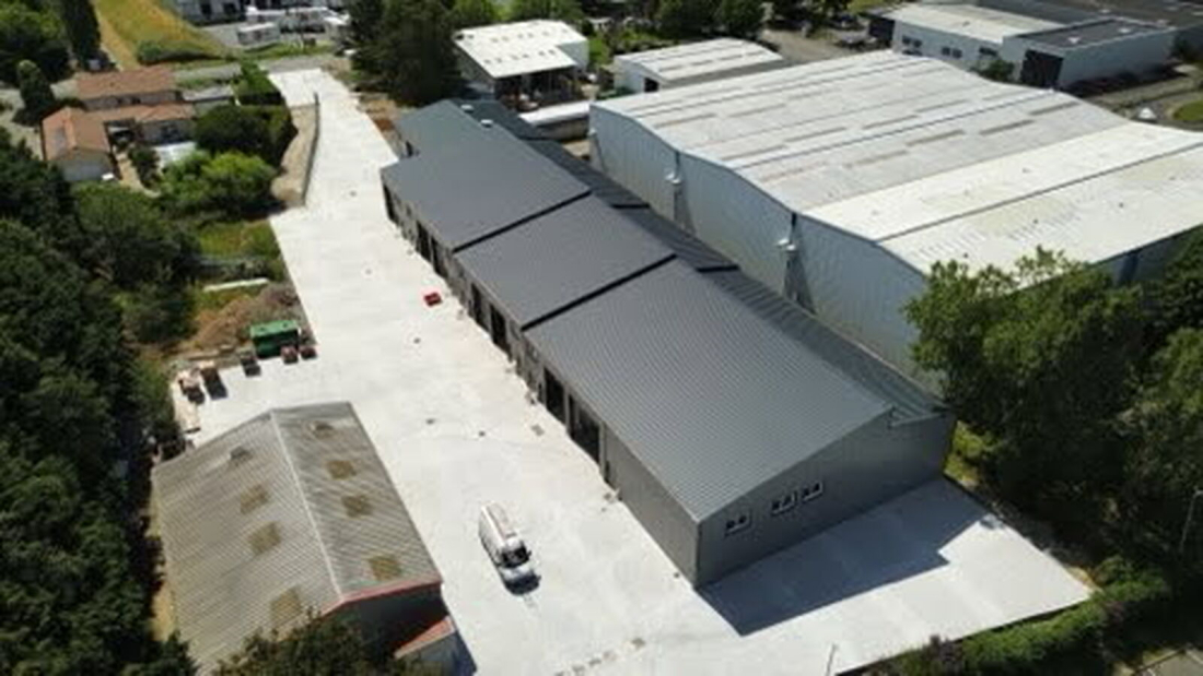 Photo 1 – location entrepôts / activités	THOUARE SUR LOIRE (44470)