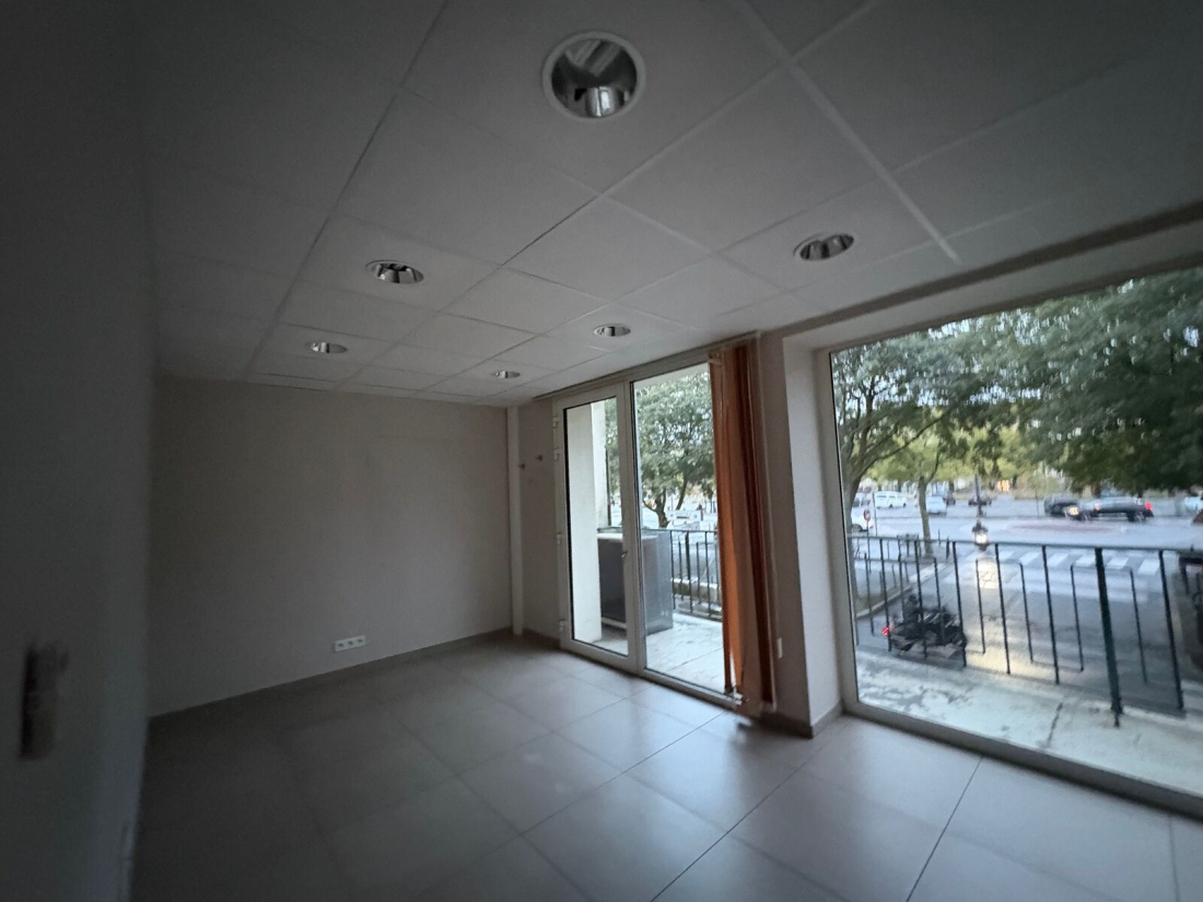 Photo 3 – location Local commercial	NANTES (44000)
