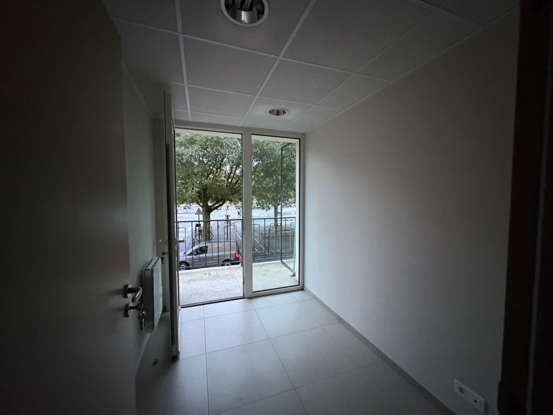 Photo 5 – location Local commercial	NANTES (44000)