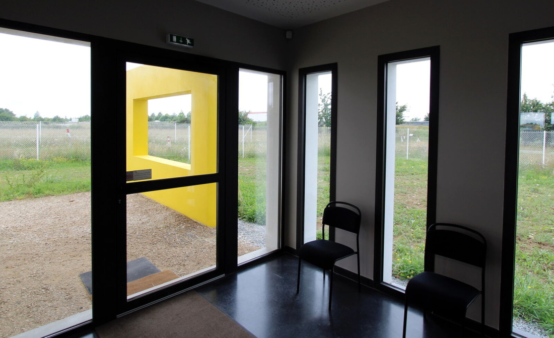 Photo 4 – location entrepôts / activités	PONTCHATEAU (44160)