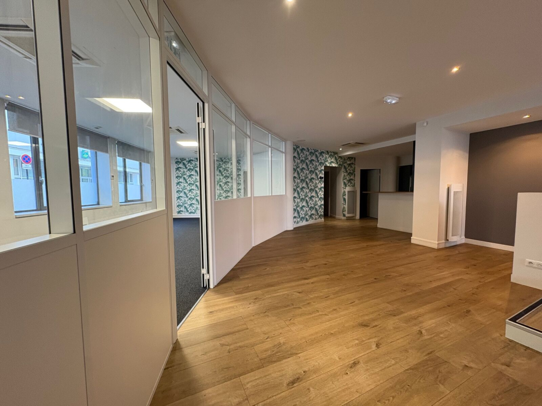 Photo 7 – location Local commercial	NANTES (44000)