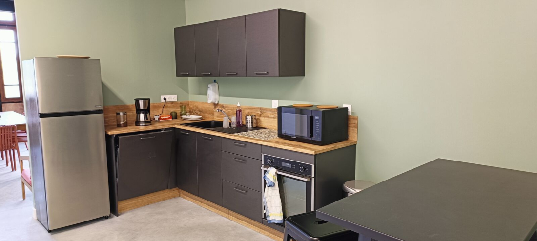 Photo 3 – location entrepôts / activités	SENE (56860)