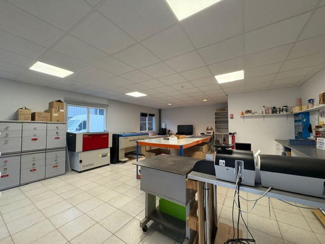 Photo 2 – location bureaux	FAY DE BRETAGNE (44130)