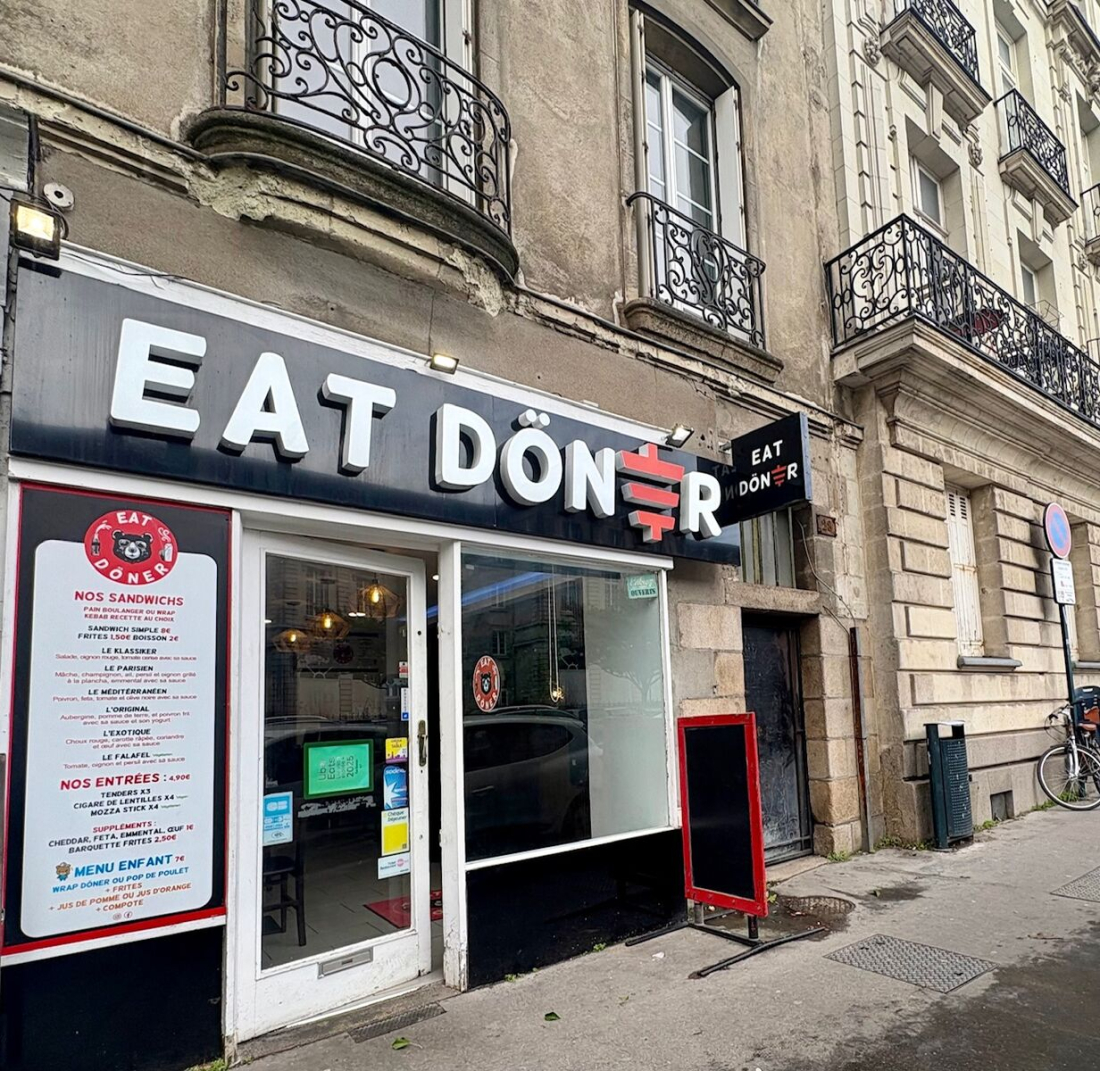 Photo 1 – vente Local commercial	NANTES (44000)