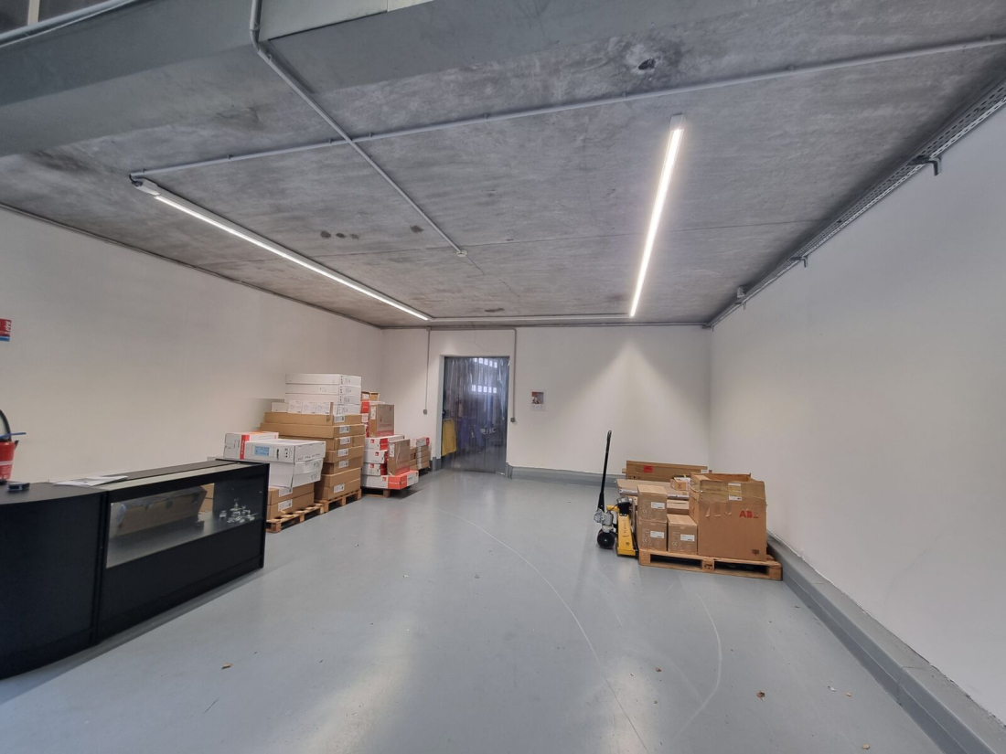 Photo 3 – location entrepôts / activités	VERTOU (44120)