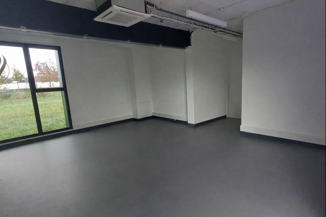 Photo 5 – location bureaux	VANNES (56000)