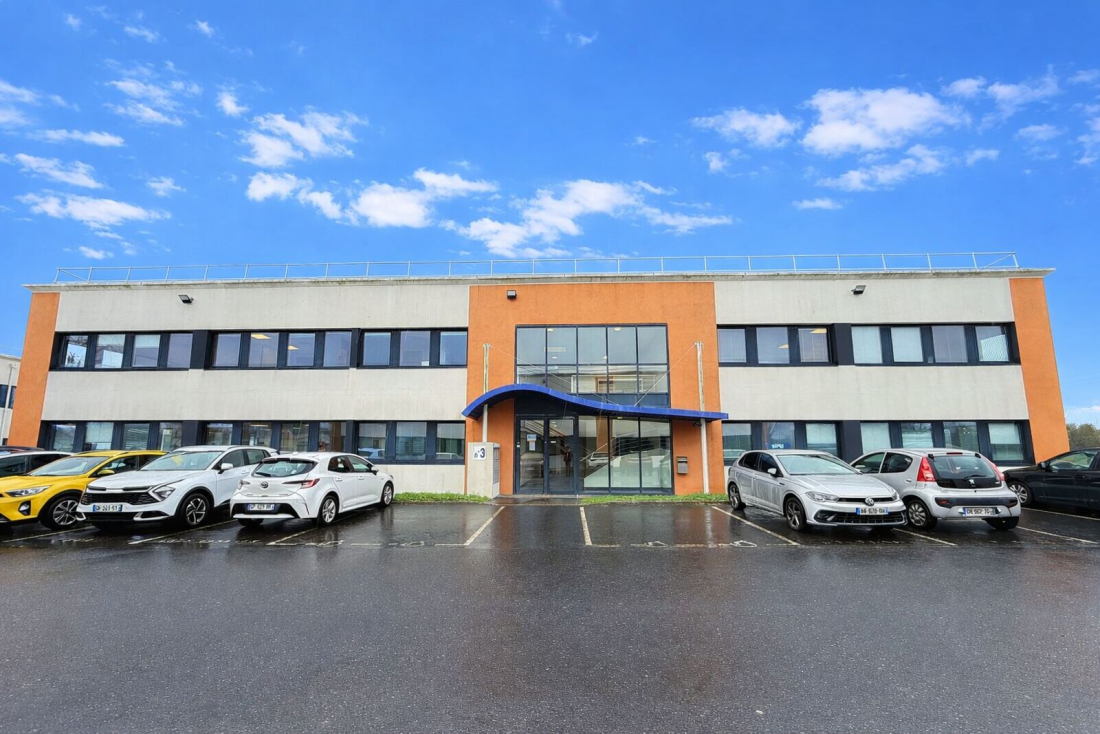 Photo 1 – vente bureaux	REZE (44400)