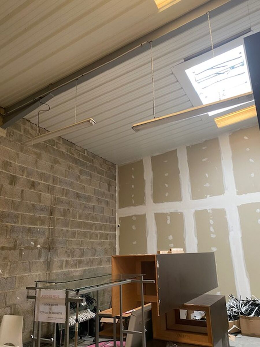 Photo 5 – location Local commercial	PLOEREN (56880)