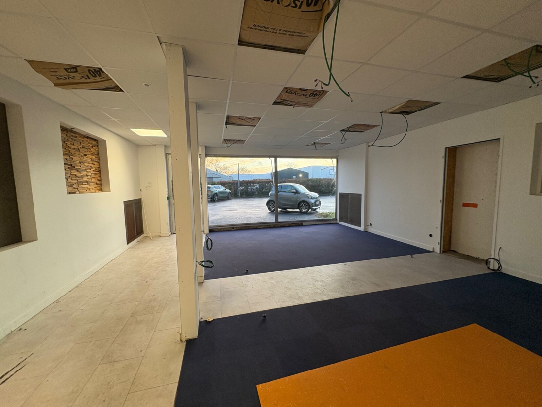 Photo 3 – location entrepôts / activités	SAINT HERBLAIN (44800)