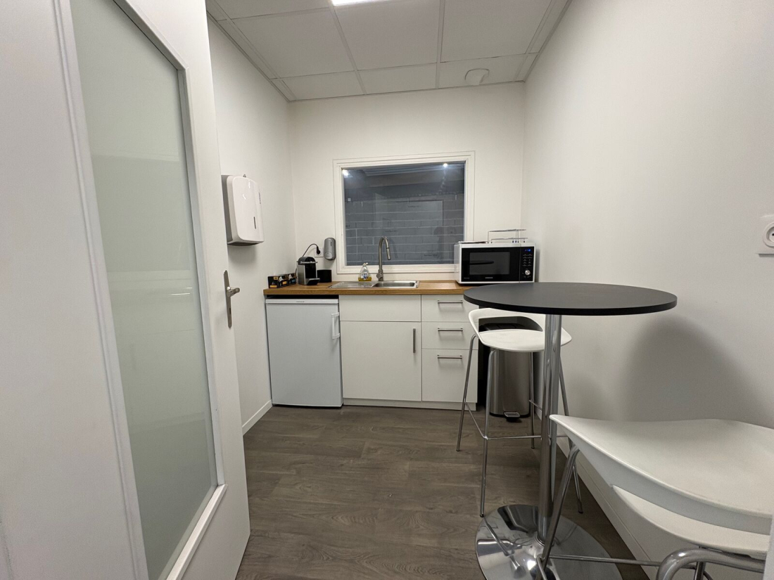 Photo 5 – location entrepôts / activités	SAINT HERBLAIN (44800)