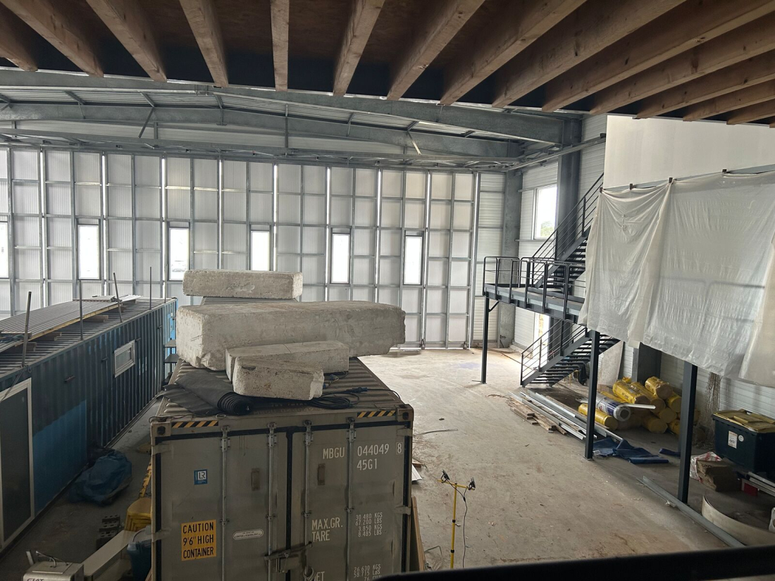 Photo 3 – location entrepôts / activités	LORIENT (56100)