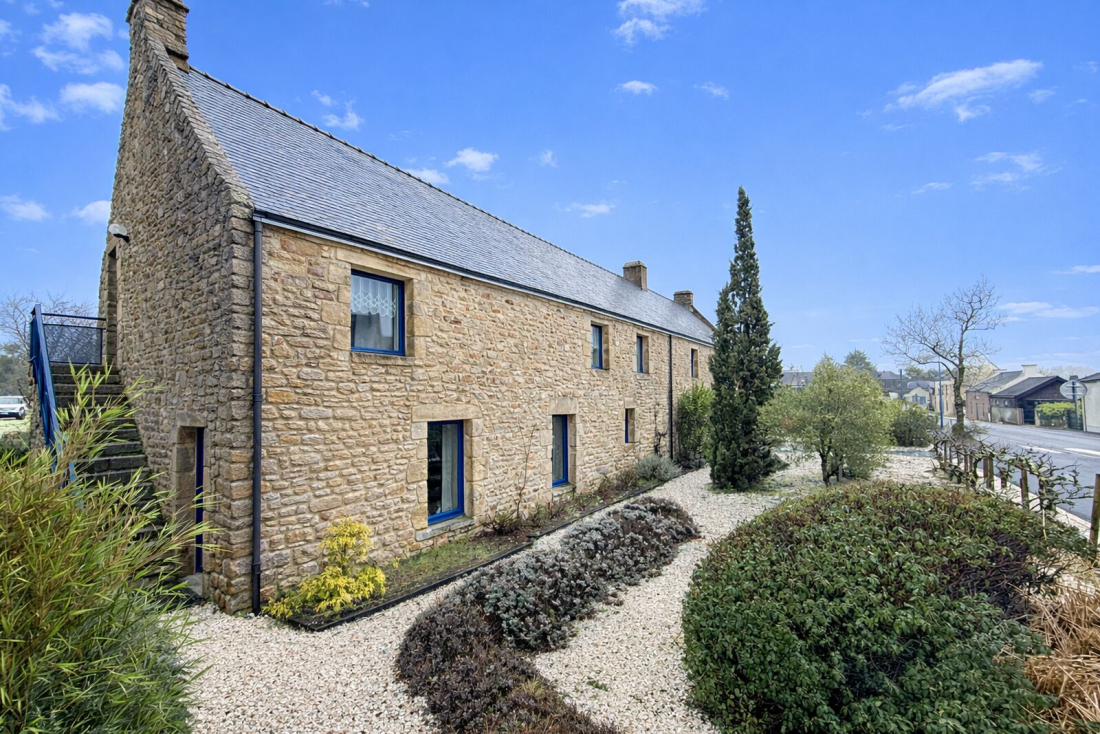 Photo 2 – vente entrepôts / activités	NOYALO (56450)