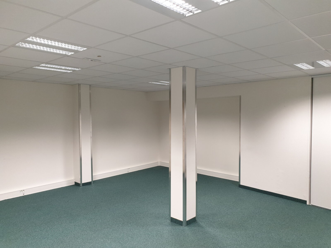 Photo 1 – location bureaux	NANTES (44000)