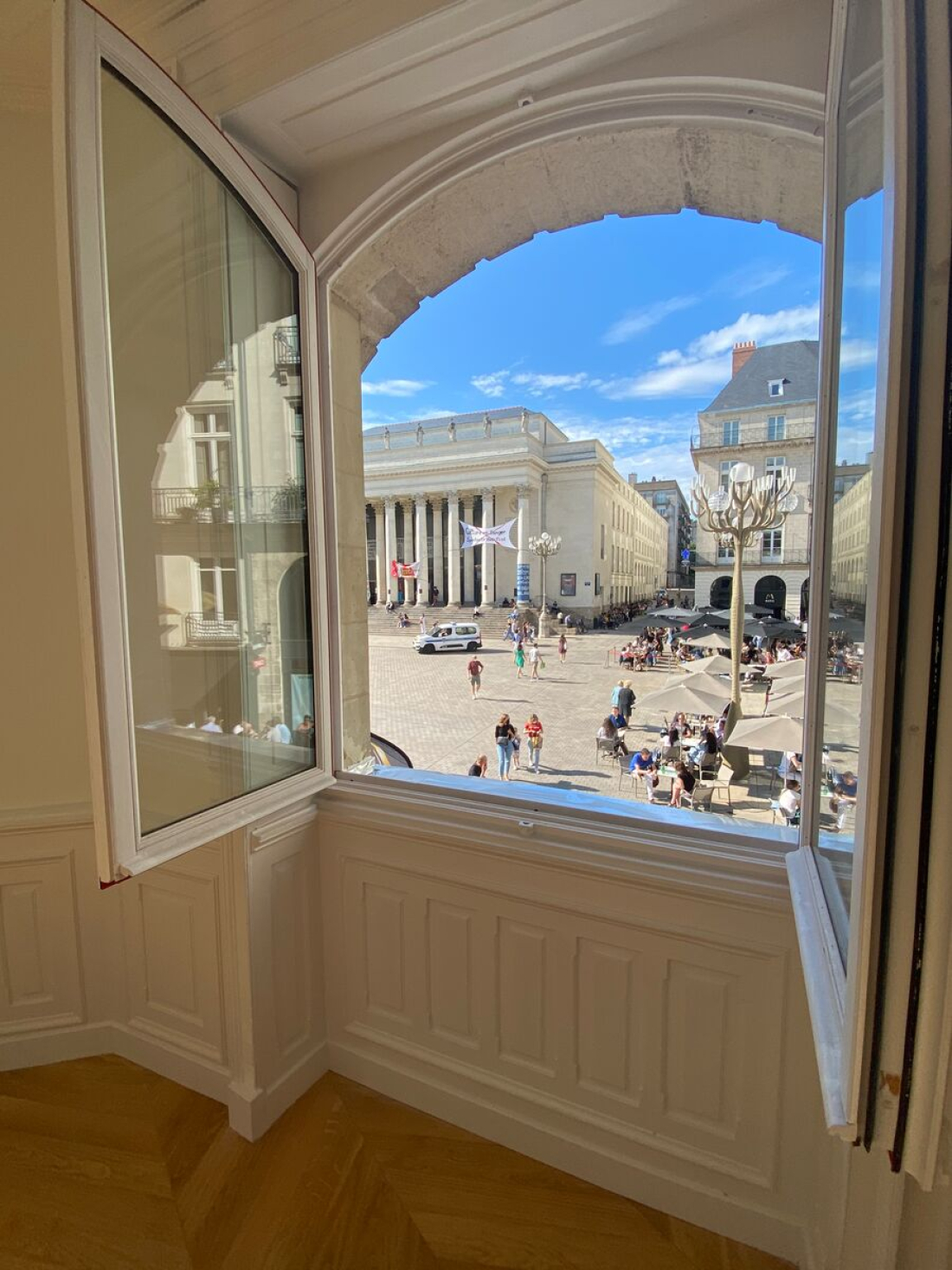 Photo 2 – location bureaux	NANTES (44000)