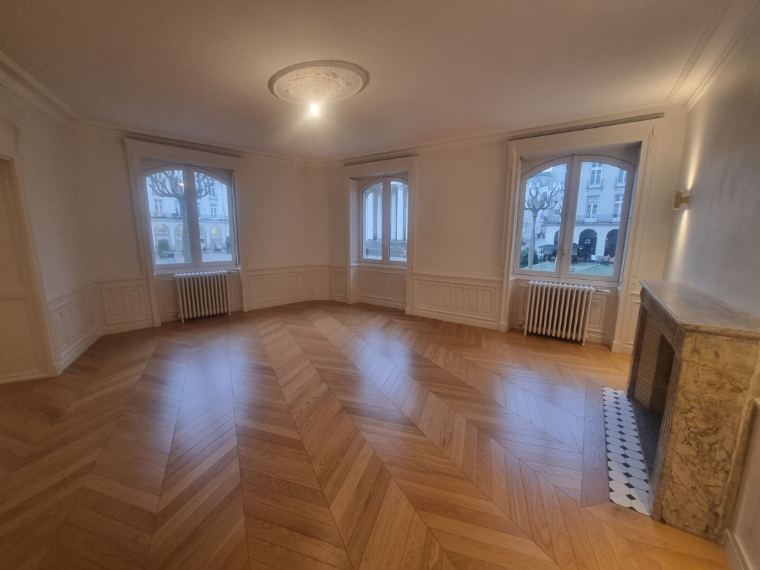 Photo 1 – location bureaux	NANTES (44000)