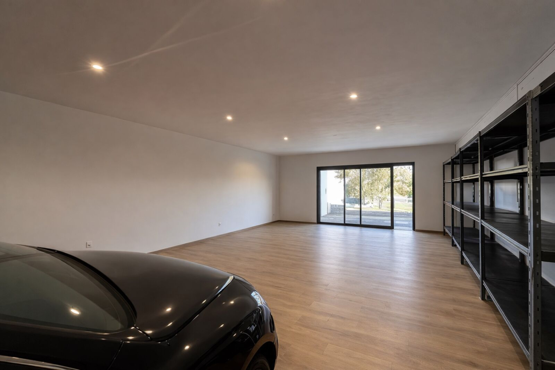 Photo 3 – vente bureaux	PLOEREN (56880)