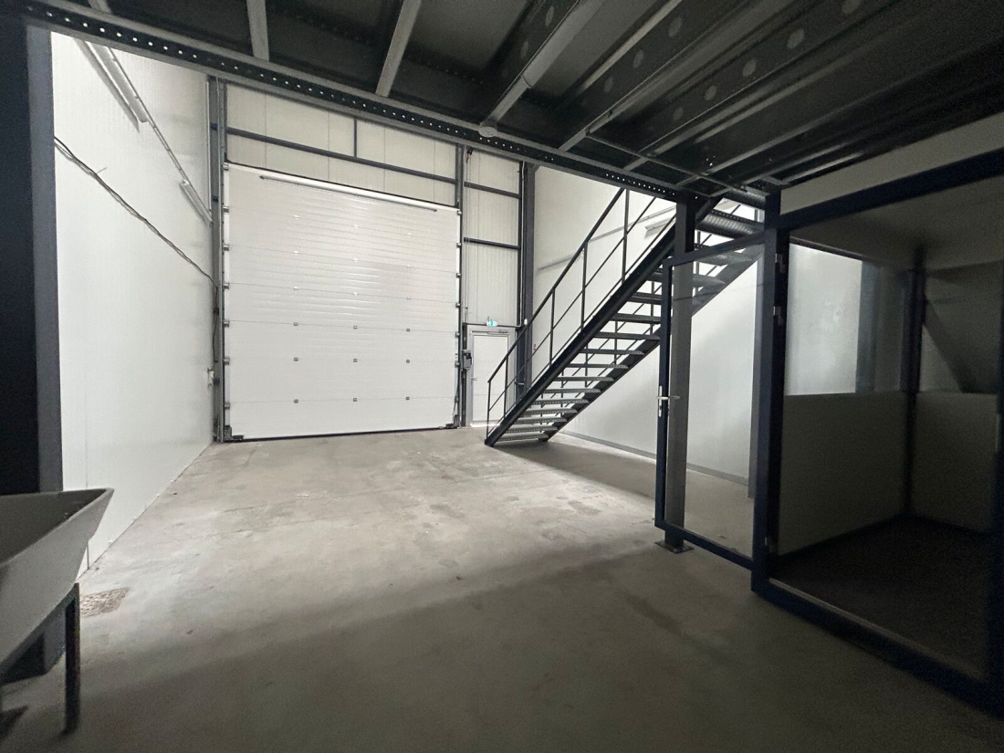 Photo 6 – location bureaux	CAUDAN (56850)