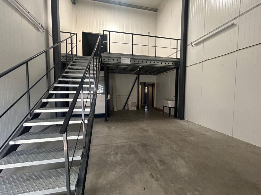 Photo 7 – location bureaux	CAUDAN (56850)