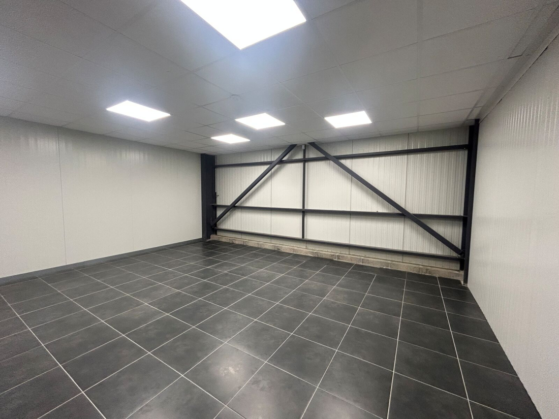 Photo 8 – location bureaux	CAUDAN (56850)