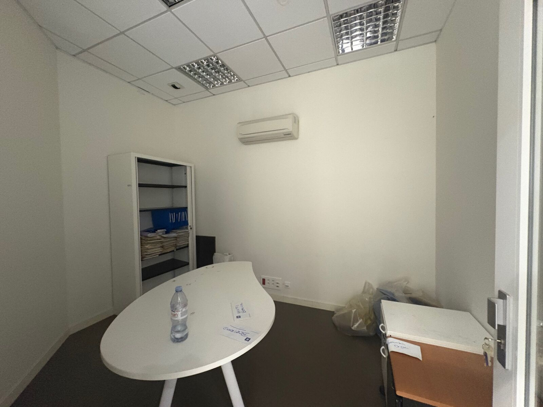 Photo 4 – vente Local commercial	NANTES (44200)